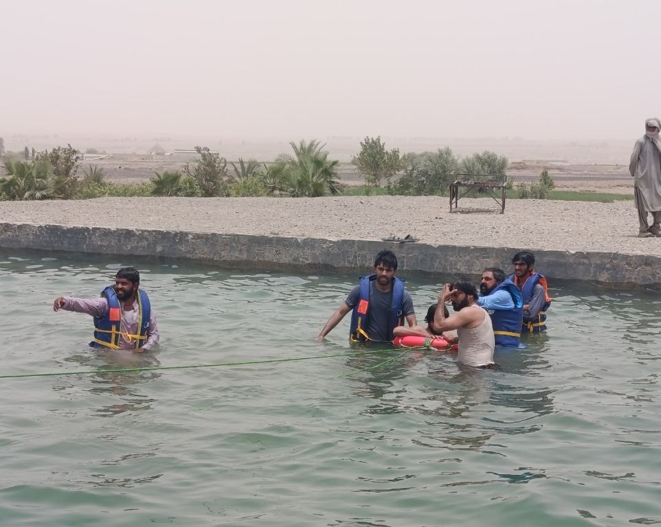 Formation sur les inondations dispensée pour uen équipe communautaire d'intervention d'urgence (CERT) du SIF au Pakistan Image